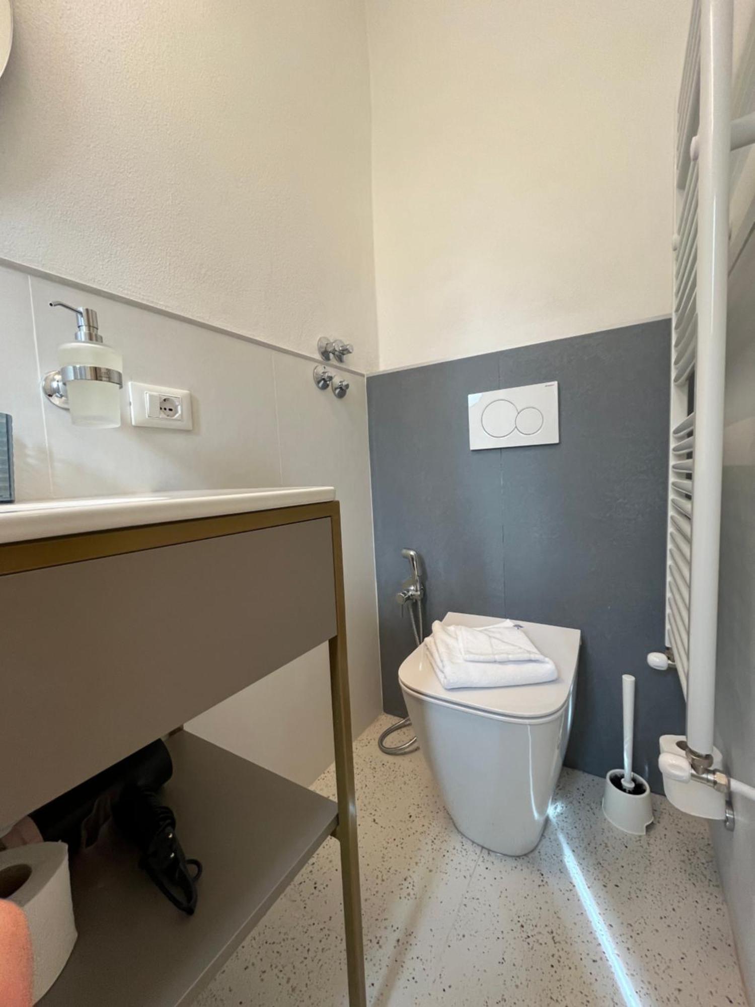Hotel Duca D'Aosta Florence Buitenkant foto